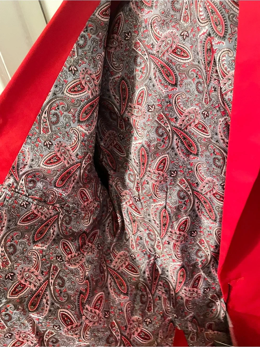 Men's Bold Red Single-Breasted Blazer